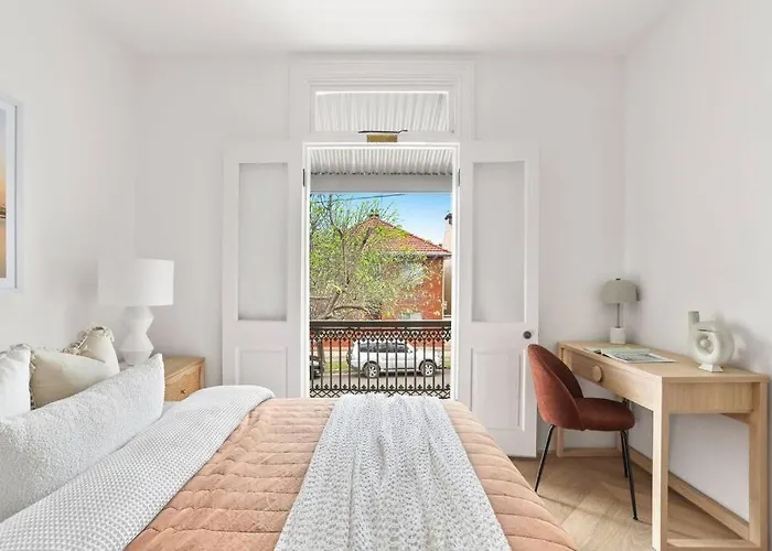 3 Bedroom Split Level Terrace At Bondi Junction