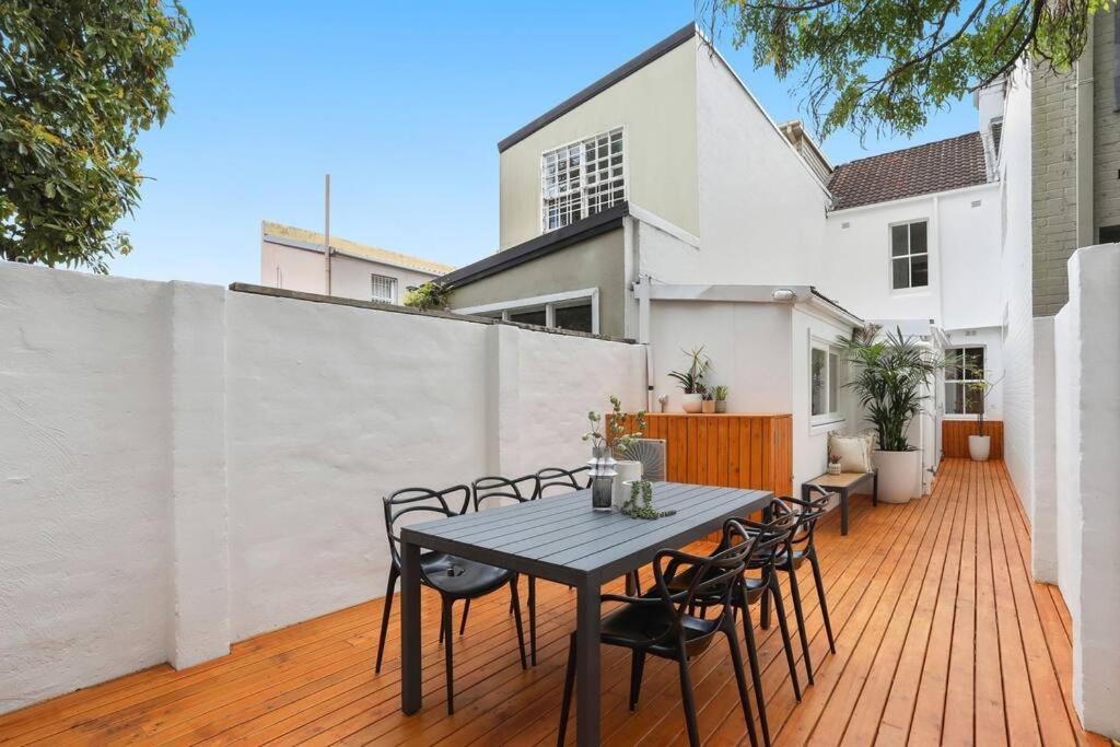 3 Bedroom Split Level Terrace At Bondi Junction Holiday home *